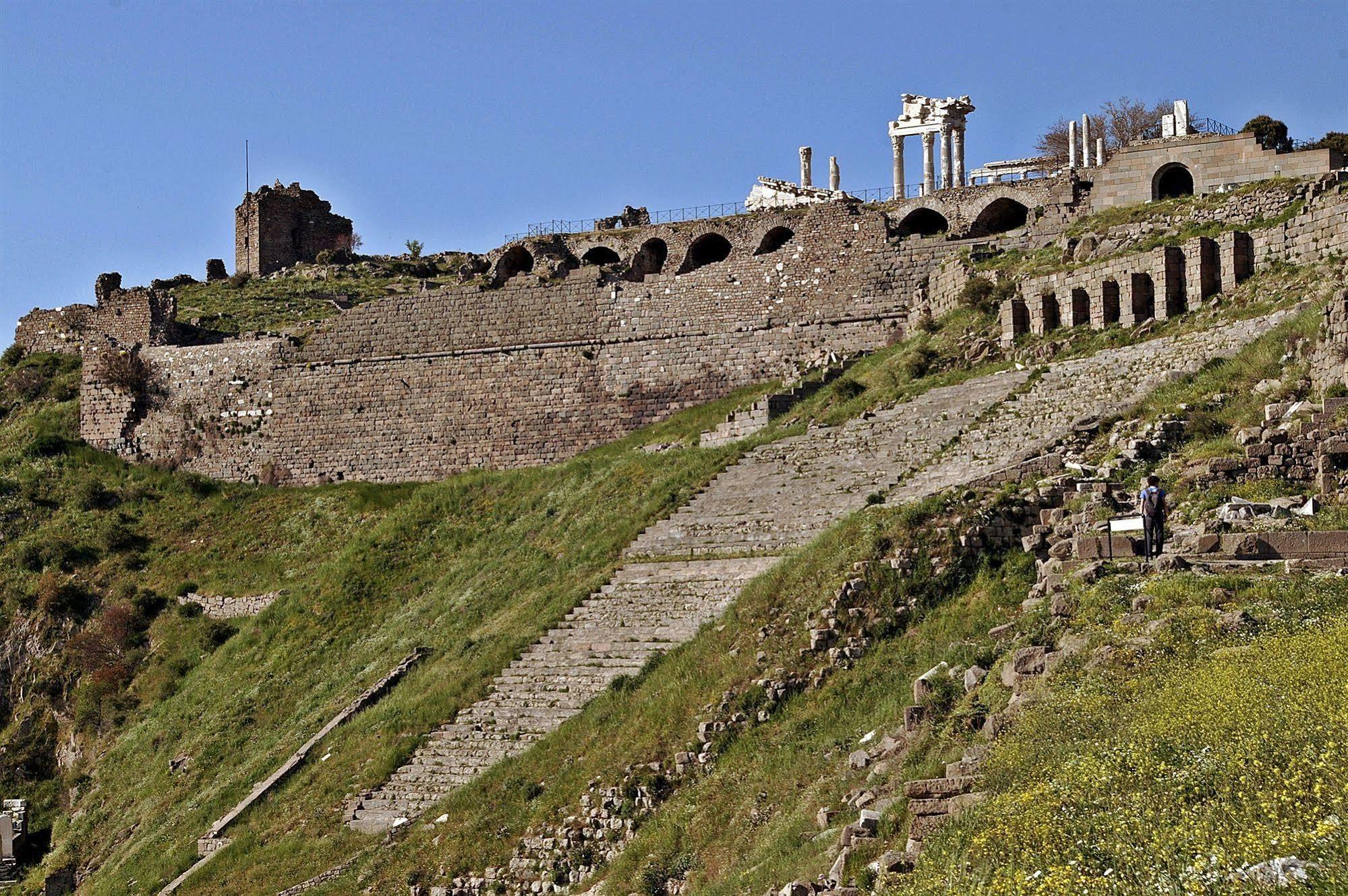 Hera Hotel Bergama Exterior photo