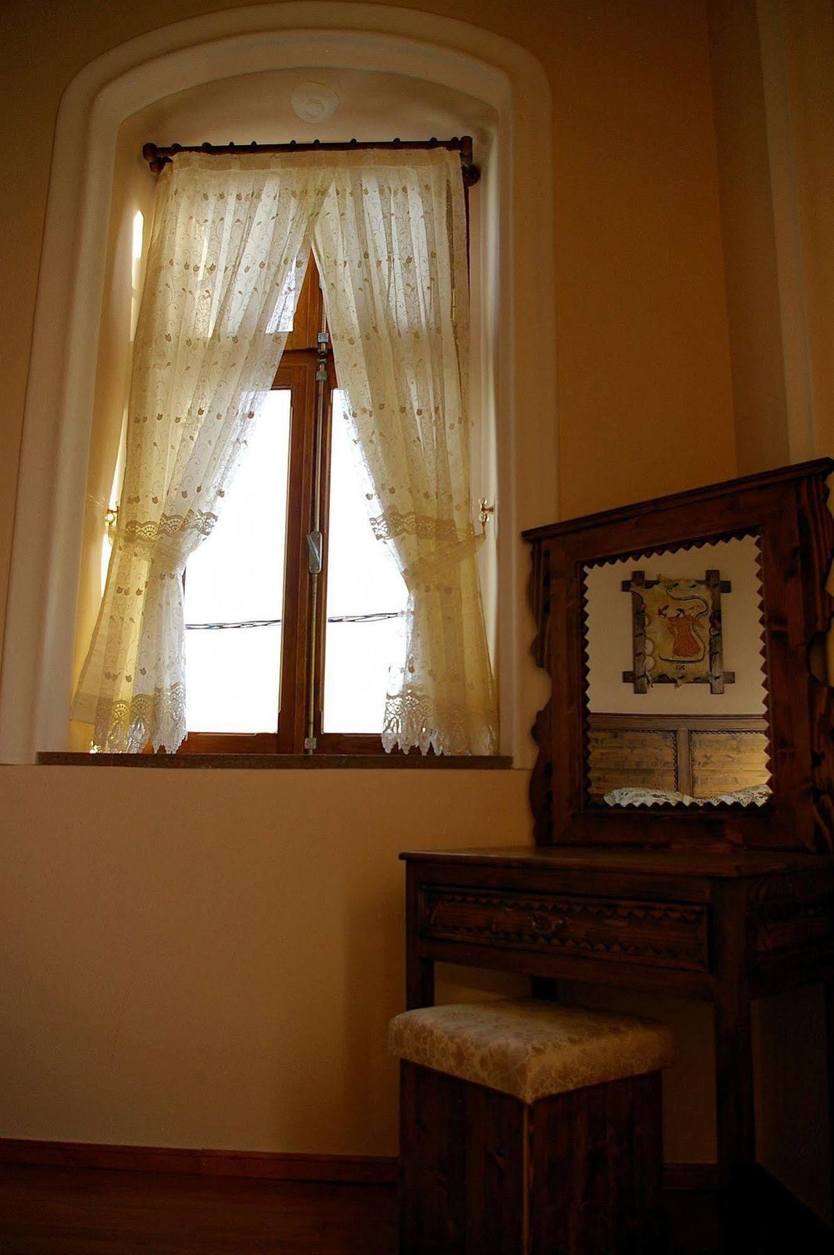 Hera Hotel Bergama Exterior photo